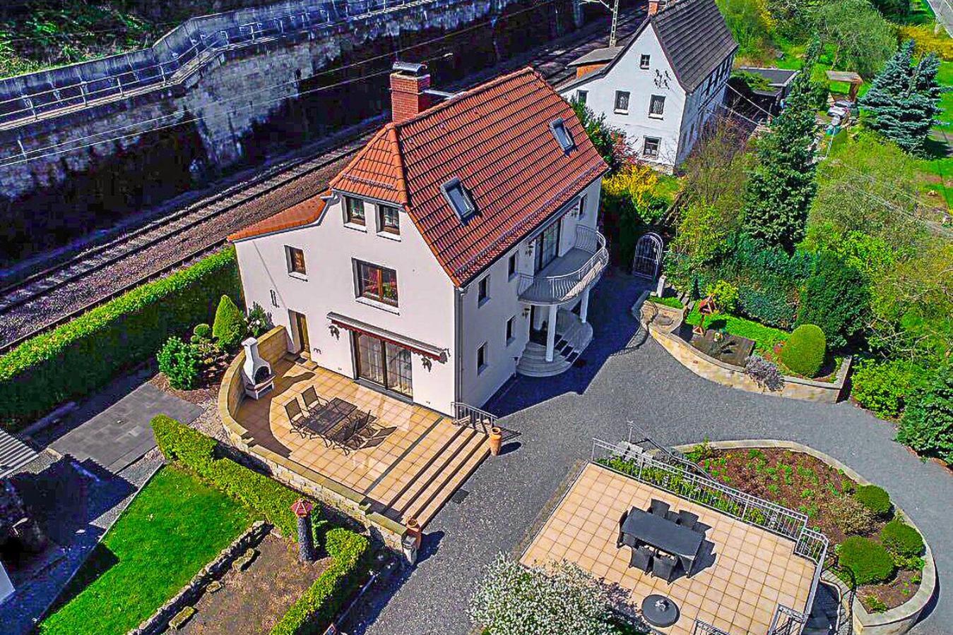 Elbvilla Mit Sauna Und Kamin Mit Privatem Zugang Zur Elbe Villa